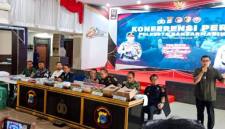 Pengungkapan kasus disampaikan Kapolresta Banjarmasin Kombes Pol Riza Muttaqin, Kamis (17/9/2026), di Ruangan Mathilda Banjarmasin (SuarInonesia/YI)