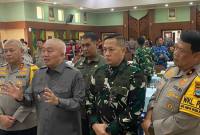 Di sela Rakor Pembagian Tugas Satgas Karhutla Kalsel di Gedung Idham Chalid, Banjarbaru. (SuarIndonesia/Ist)