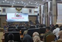 Wakil Ketua I DPRD Balangan Muhammad Rizkan didampingi Wakil Ketua II Saiful Arif. Kegiatan turut dihadiri sejumlah anggota DPRD, jajaran pemerintah daerah, pengurus pasar serta perwakilan pedagang. (SuarIndonesia/Adv)