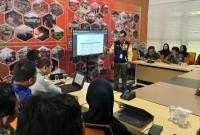 Rahmi saat memaparkan proyek perubahannya di hadapan stakeholder internal PKN II di Kantor BPBD Kabupaten Balangan.