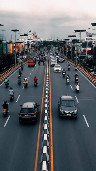 Flyover di Kota Banjarmasin, terletak di kawasan A. Yani Km 4,5