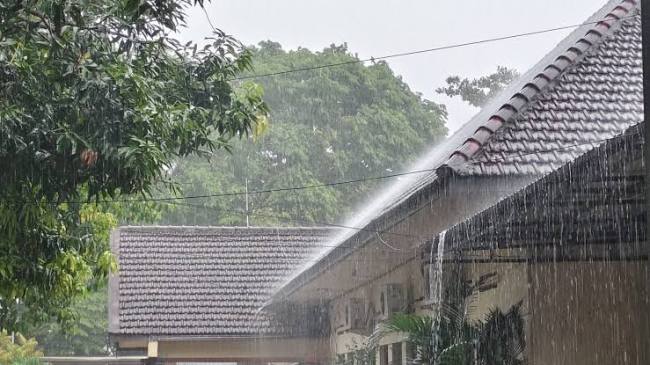 Foto ilustrasi hujan di sebagian wilayah Kalsel. (Foto: Istimewa)