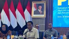 Menteri Hukum Supratman Andi Agtas dalam konferensi pers di Jakarta, Senin (26/10/2026). (Foto: Antara/Laily Rahmawaty)