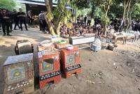 Direktorat Tindak Pidana Narkoba (Dittipidnarkoba) Bareskrim Polri bersama jajaran Polda Sumatera Utara (Sumut) dan instansi terkait mengamankan sejumlah orang dan barang bukti dalam penggerebekan sarang narkoba di Kabupaten Deli Serdang, Sumatera Utara, Minggu (11/10/2026). (HO-Dittipidnarkoba Bareskrim Polri)