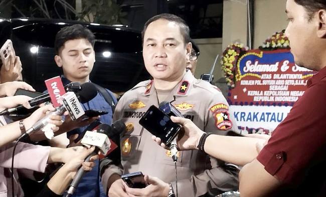 Karopenmas Polri Brigjen Pol Trunoyudo Wisnu memberi keterangan pers di Mabes Polri, Jakarta, Sabtu (3/10/2026). (Foto: Antara/Bagus Ahmad R)