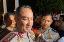 Kepala Kepolisian Negara Republik Indonesia (Kapolri) Suyudi Ario Seto menjawab pertanyaan wartawan usai Sidang Kabinet Paripurna di Kompleks Istana Kepresidenan, Jakarta, Rabu (21/10/2026) malam. (Foto: Antara/Prisca Triferna)