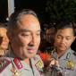 Kepala Kepolisian Negara Republik Indonesia (Kapolri) Suyudi Ario Seto menjawab pertanyaan wartawan usai Sidang Kabinet Paripurna di Kompleks Istana Kepresidenan, Jakarta, Rabu (21/10/2026) malam. (Foto: Antara/Prisca Triferna)