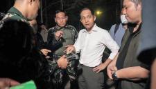 Menteri Kehutanan (Menhut) Raja Juli Antoni meninjau langsung penanganan pemadaman kebakaran hutan dan lahan (karhutla) di kawasan Taman Nasional Tanjung Puting, Kalimantan Tengah, Jumat (16/10/2026). (Foto: HO-Kemenhut RI)