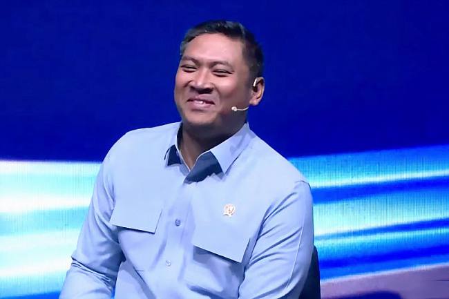Kepala BGN Sudaryono memaparkan hasil perbaikan tata kelola Program Makan Bergizi Gratis (MBG) selama 100 hari kepemimpinannya di Jakarta pada Kamis (29/10/2026). ( Antara/Lintang Budiyanti P)