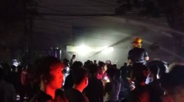 Kebakaran) di Komplek Pamen Polri Belitung Laut Banjarmasin Barat, Minggu  (4/10/2026) dinihari, sekitar pukul 02.35 WITA, gegerkan warga. (SuarIndonesia/DO)