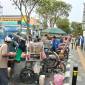 - Aksi unjuk rasa mahasiswa di depan Gedung DPRD Provinsi Kalimantan Selatan (Kalsel) tak hanya diwarnai orasi dan spanduk tuntutan, Kamis (22/10/2026) (SuarIndonesia/YI)