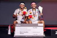 Fajar Alfian/Muhammad Shohibul Fikri menjuarai Denmark Open 2026 dengan mengalahkan pasangan ganda Malaysia Aaron Chia/Soh Wooi Yik 21-8 dan 21-11. (Foto: ig @badminton.ina)
