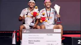 Fajar Alfian/Muhammad Shohibul Fikri menjuarai Denmark Open 2026 dengan mengalahkan pasangan ganda Malaysia Aaron Chia/Soh Wooi Yik 21-8 dan 21-11. (Foto: ig @badminton.ina)
