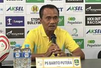 Sesi Pre-Match Press Conference PS Barito Putera yang akan menghadapi Persiba Balikpapan pada pekan kelima Grup Timur Liga 2 Pegadaian Championship 2026–2027. (Foto: RRI/Roby)