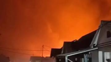 TERJADI BERUNTUN Karhutla di Kawasan Tambikar Kanan Perbatasan Banjar-Banjarmasin