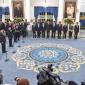 Presiden Prabowo Subianto melantik sejumlah Menteri, Wamen dan Kepala Lembaga Kebinet Merah Putih di Istana Negara, Jakarta, Kamis (1/10/2026). (Foto: Antara/Galih Pradipta)