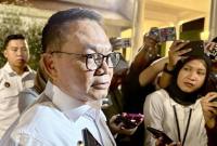 Menteri Koordinator Bidang Politik dan Keamanan (Menko Polkam) Dudung Abdurachman menjawab pertanyaan wartawan setelah mengikuti rapat terbatas di Istana Kepresidenan RI, Jakarta, Senin (12/10/2026). (Antara/Genta Tenri M)